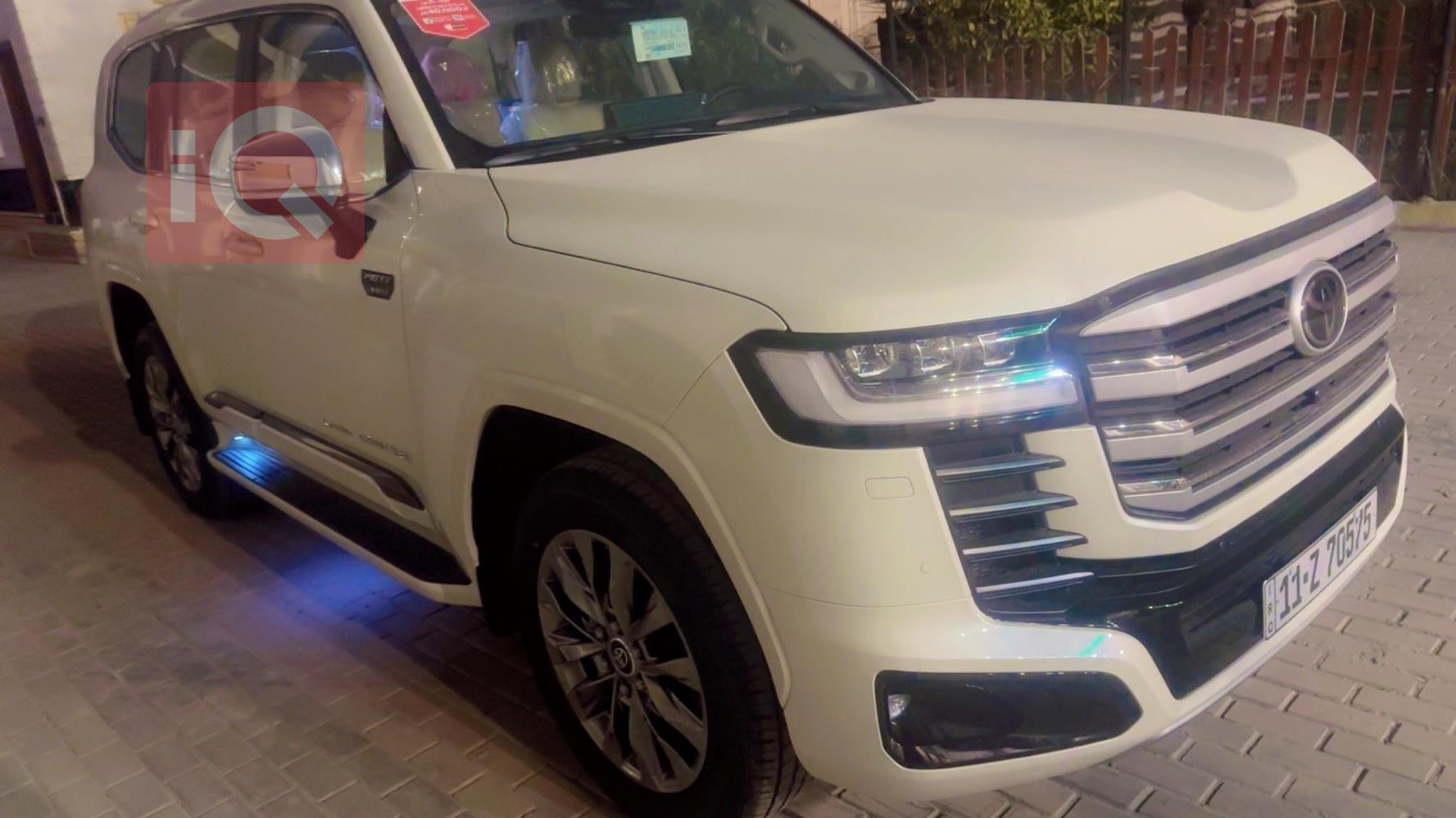 تويوتا لاندكروزر